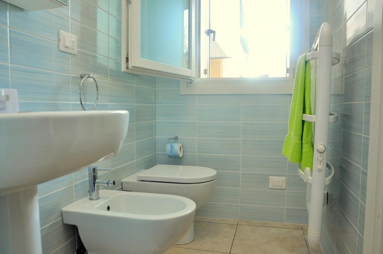 Nice Apartment With Huge Swimming Pool And Solarium Bibione Exterior foto