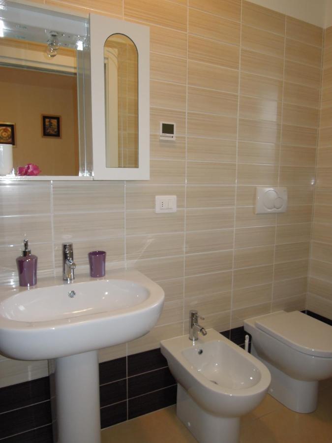 Nice Apartment With Huge Swimming Pool And Solarium Bibione Exterior foto